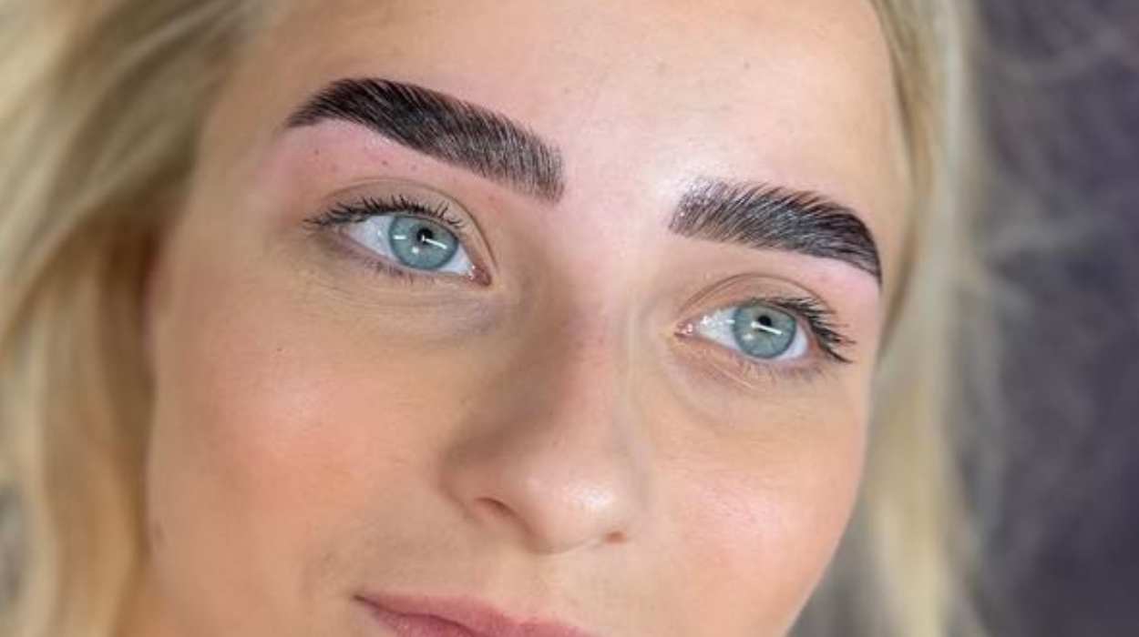 Brow lamination 1 Permanent makeup bryn 2