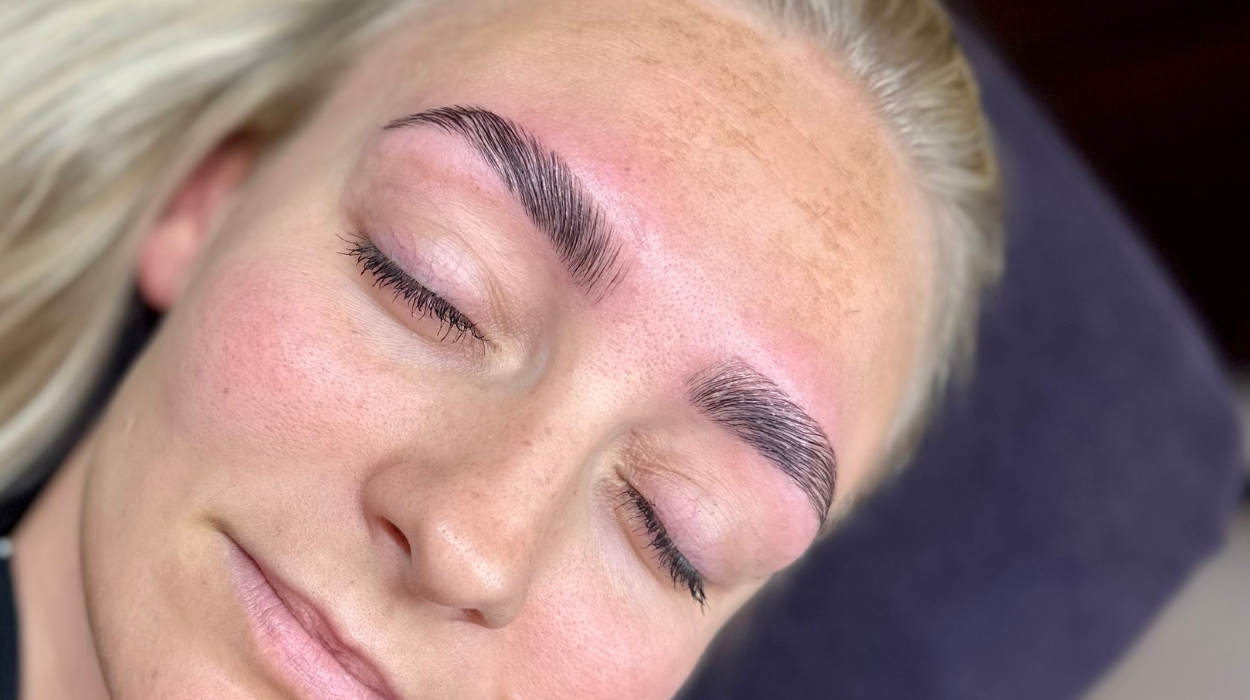 Brow lamination 4 browlamin11